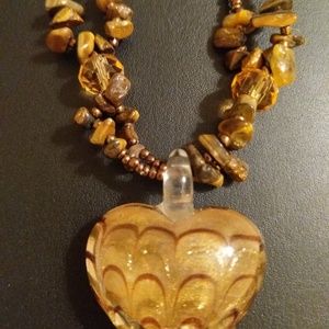 Fashion Necklace and earrings stones and glasd tre